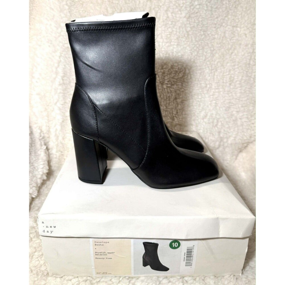 A New Day Penelope Stretch Boots Womens Size 10 Black Pull On NEW - Picture 3 of 5